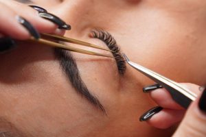 Eyelash Lifting